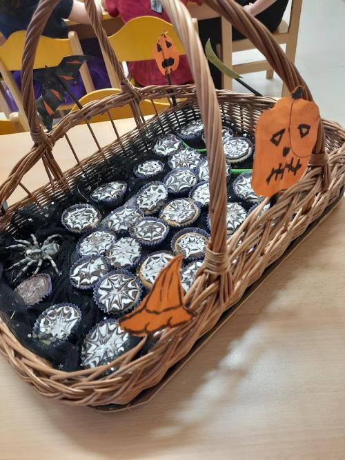 Strašně strašidelný karneval - Halloween 